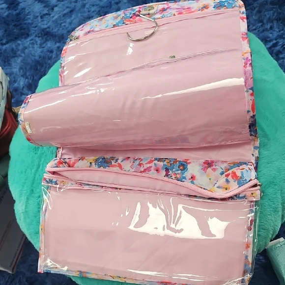 Nicole Miller Pink and Blue Floral  Travel Bag - Picture 2 of 4